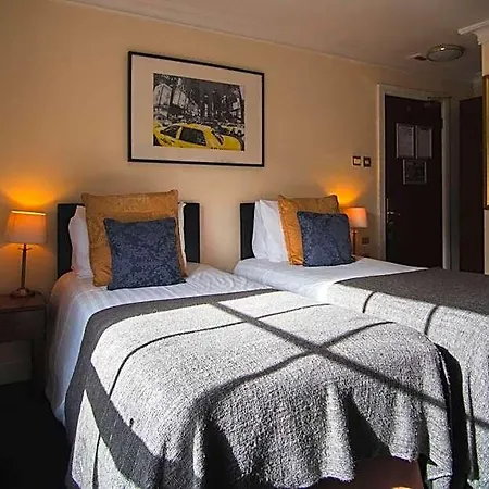 Citi Of Temple Bar Hotel 3*