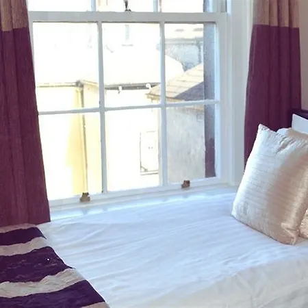 都柏林圣殿区城市酒店 3*